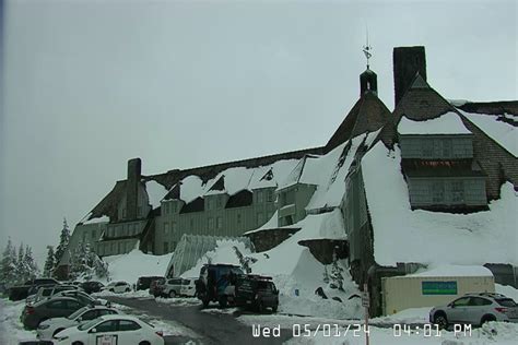 timberline lodge conditions